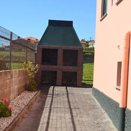 Fantástica Casa A 500 Metros De La Playa De San Jorge. Casa vacanze Ferrol