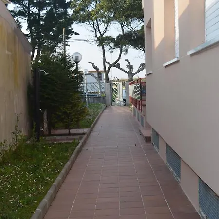 Fantástica Casa A 500 Metros De La Playa De San Jorge. Ferrol